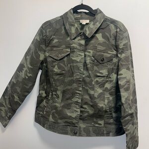 Camo Green Women's Jacket